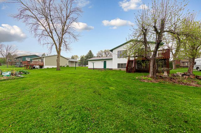 3 Saint Marks Bay, Faribault, MN 55021
