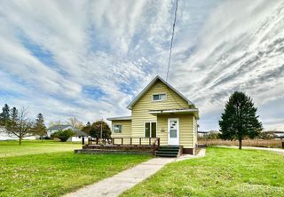 621 W C Street, Iron Mountain, MI 49801