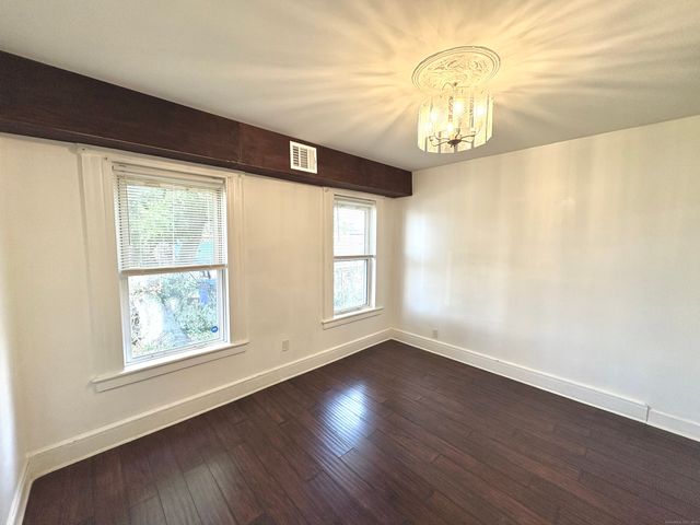 25 Deforest Avenue, Bridgeport, CT 06607