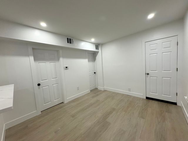 25 Deforest Avenue, Bridgeport, CT 06607