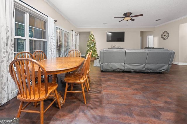 2784 Autumn Ridge Lane, Waycross, GA 31501
