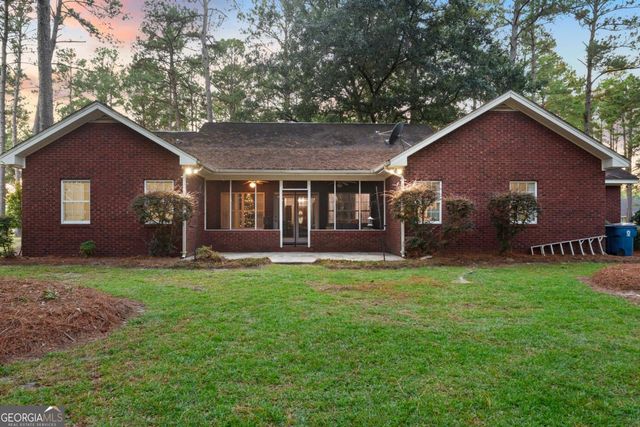 2784 Autumn Ridge Lane, Waycross, GA 31501
