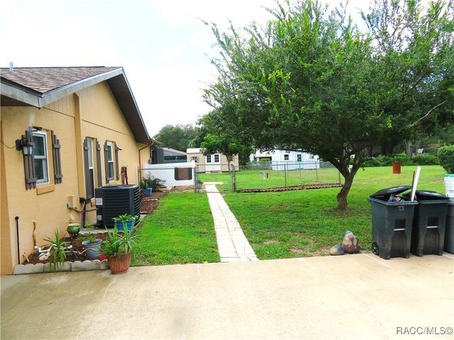 3002 S Rose Avenue, Inverness, FL 34450