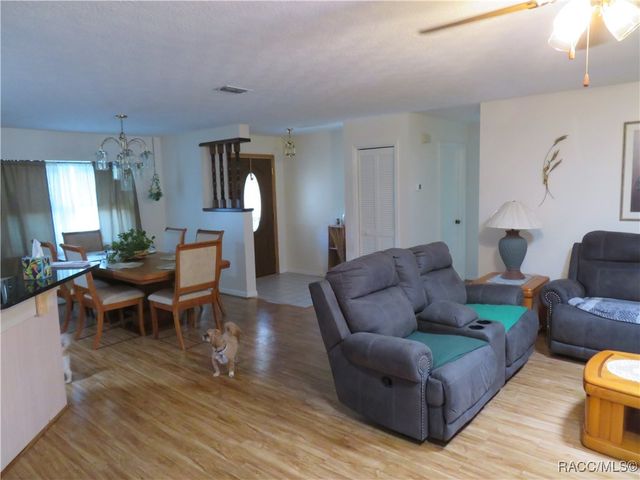 3002 S Rose Avenue, Inverness, FL 34450