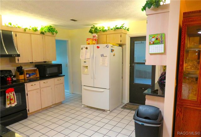 3002 S Rose Avenue, Inverness, FL 34450