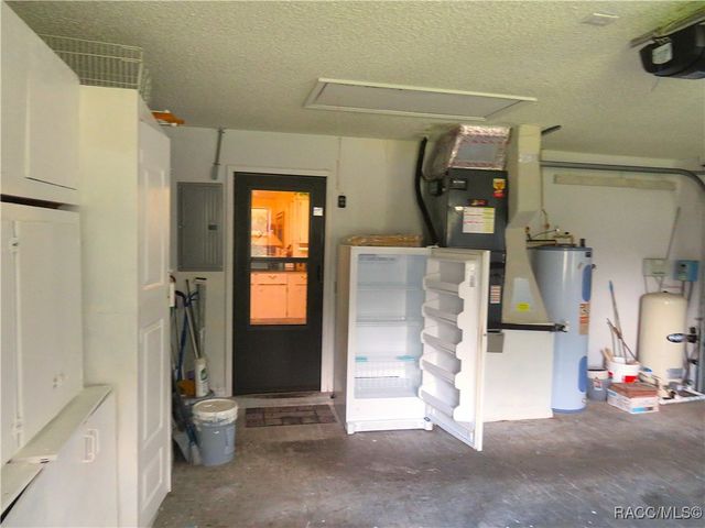 3002 S Rose Avenue, Inverness, FL 34450