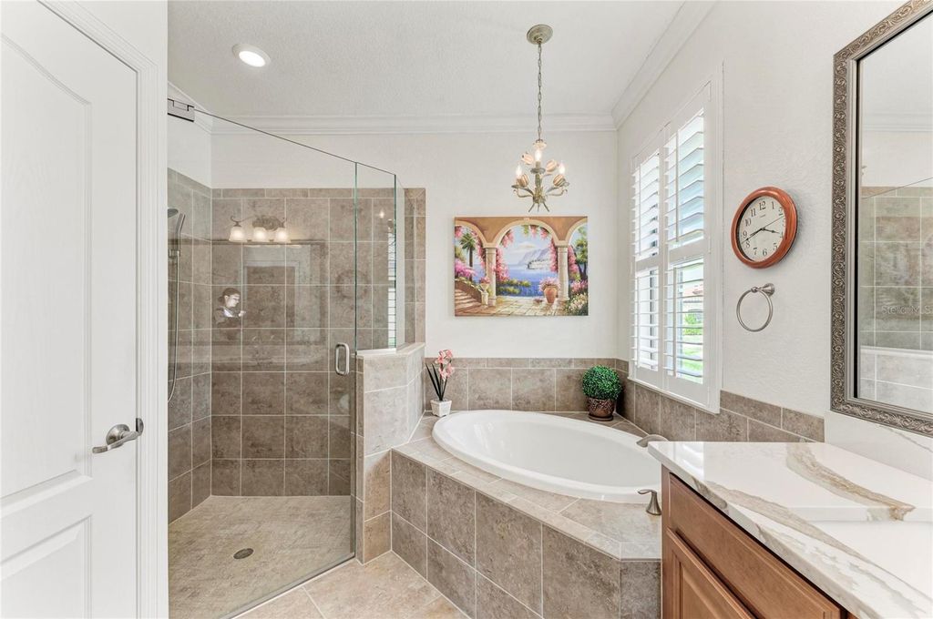 Image 38 of property listing at 20455 GRANLAGO DRIVE, Venice, FL 34293