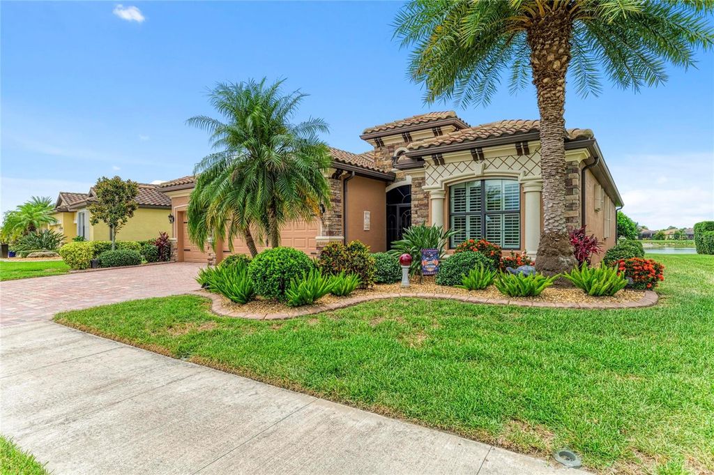 Image 5 of property listing at 20455 GRANLAGO DRIVE, Venice, FL 34293
