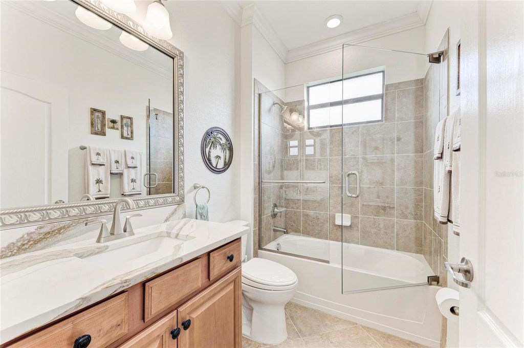 Image 45 of property listing at 20455 GRANLAGO DRIVE, Venice, FL 34293