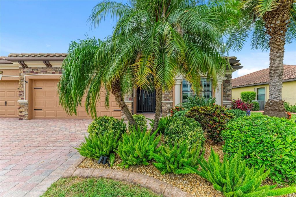 Image 65 of property listing at 20455 GRANLAGO DRIVE, Venice, FL 34293