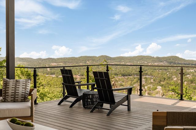 1003 Lookout Ridge Ct, Brentwood, TN 37027