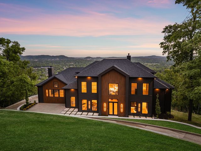 1003 Lookout Ridge Ct, Brentwood, TN 37027