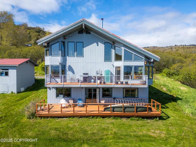 2435 Paradise Place, Homer, AK 99603
