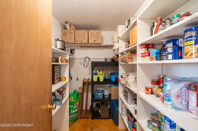 2435 Paradise Place, Homer, AK 99603