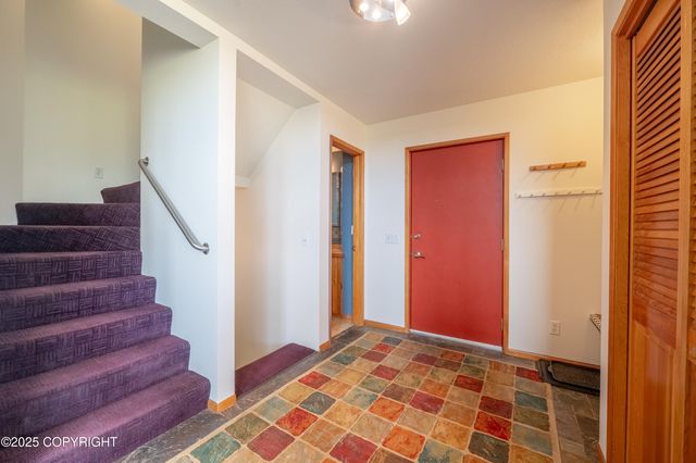 2435 Paradise Place, Homer, AK 99603