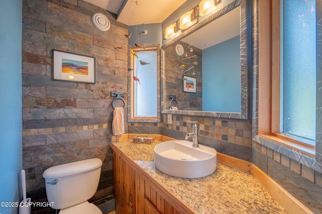 2435 Paradise Place, Homer, AK 99603