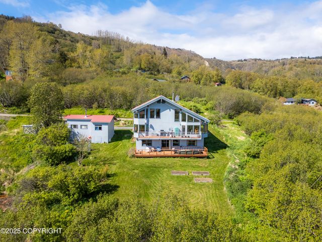 2435 Paradise Place, Homer, AK 99603