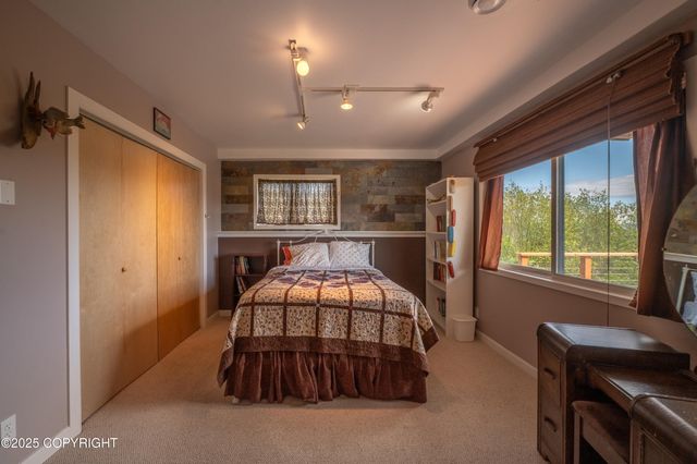 2435 Paradise Place, Homer, AK 99603