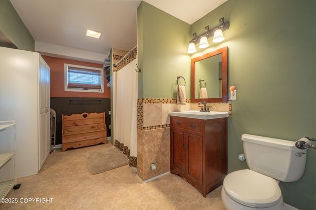 2435 Paradise Place, Homer, AK 99603