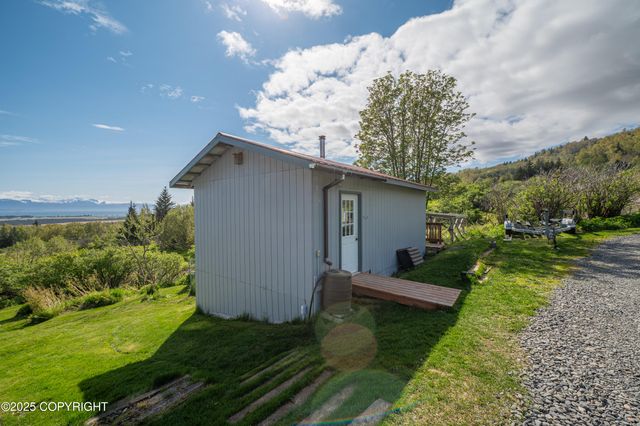 2435 Paradise Place, Homer, AK 99603