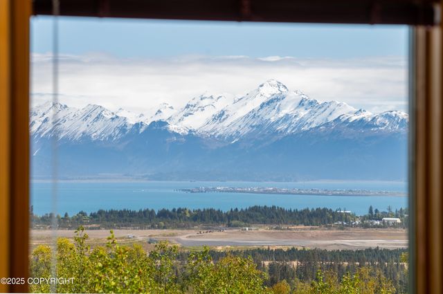 2435 Paradise Place, Homer, AK 99603