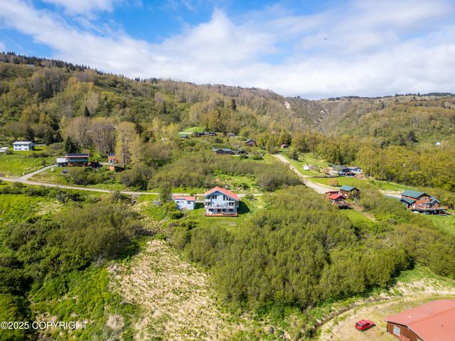 2435 Paradise Place, Homer, AK 99603