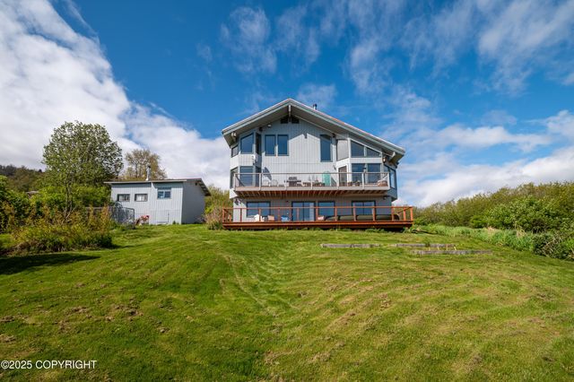 2435 Paradise Place, Homer, AK 99603