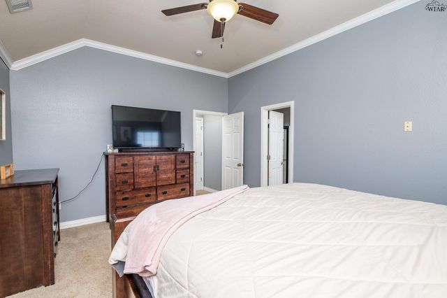 5626 ROSS CREEK LANE, Wichita Falls, TX 76310