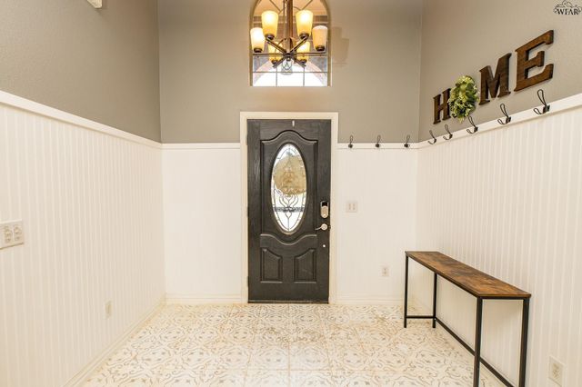 5626 ROSS CREEK LANE, Wichita Falls, TX 76310