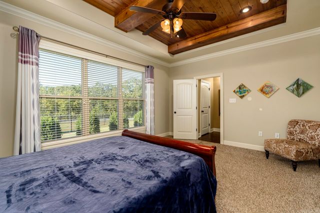 18925 Lochridge Drive, Little Rock, AR 72210