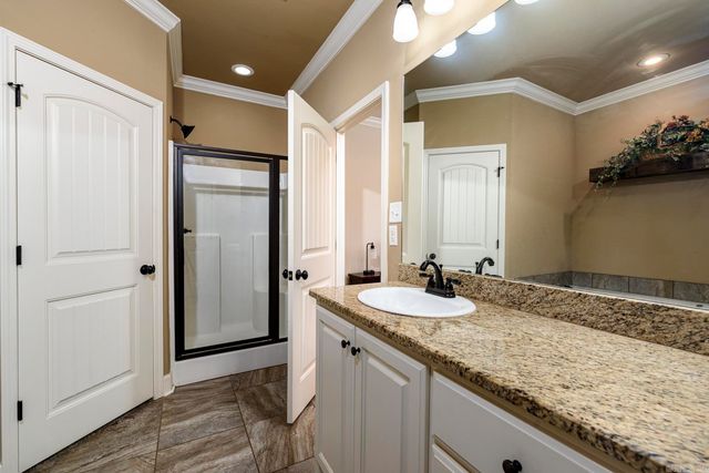 18925 Lochridge Drive, Little Rock, AR 72210