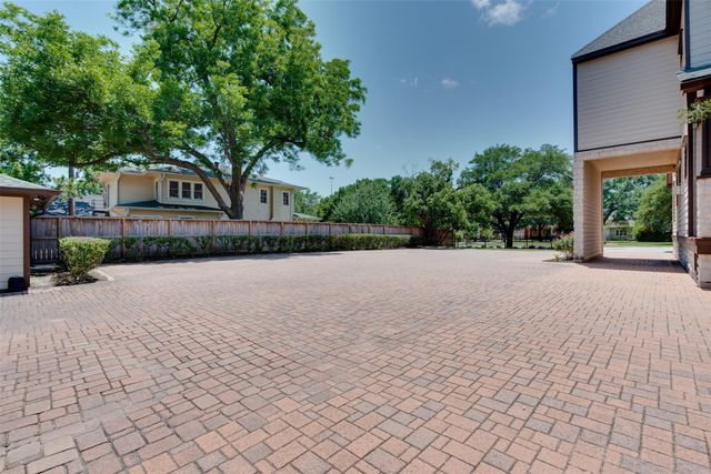 420 Heights Boulevard, Houston, TX 77007