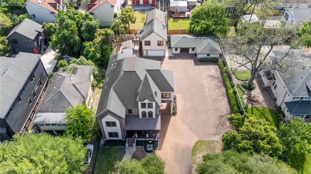 420 Heights Boulevard, Houston, TX 77007