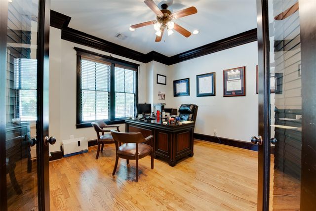 420 Heights Boulevard, Houston, TX 77007