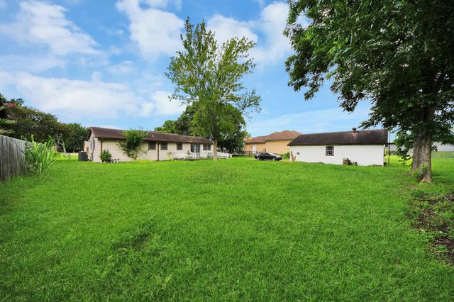 535 Pampa Street, Pasadena, TX 77504
