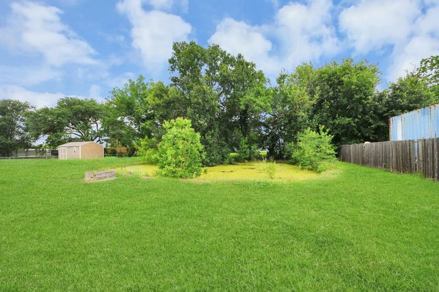 535 Pampa Street, Pasadena, TX 77504