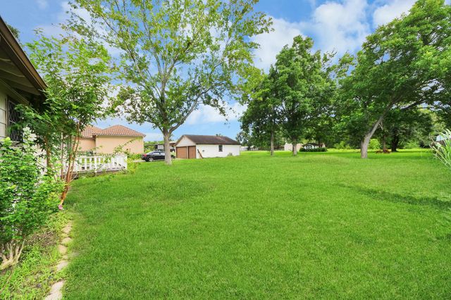 535 Pampa Street, Pasadena, TX 77504