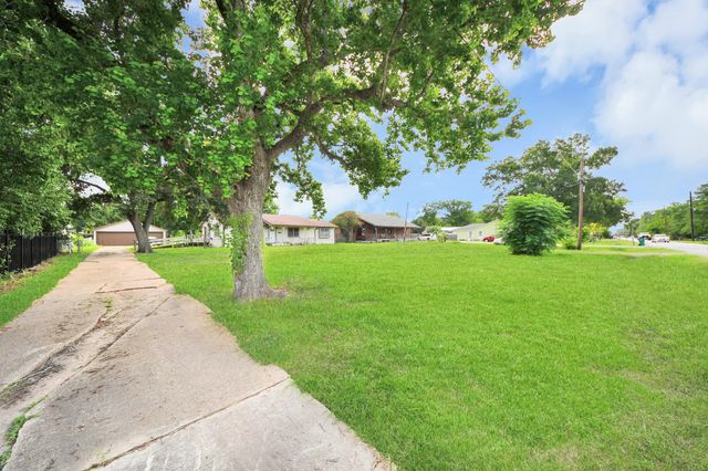 535 Pampa Street, Pasadena, TX 77504