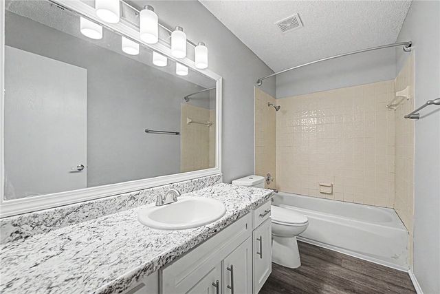 1428 N Boxley Avenue, Fayetteville, AR 72704