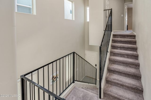 168 E Stone Court, Tucson, AZ 85705