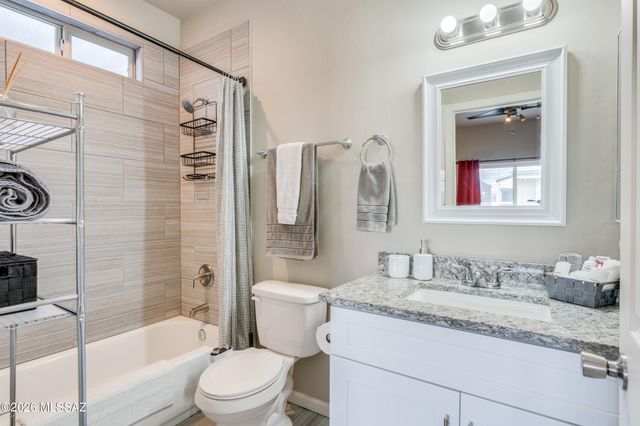 168 E Stone Court, Tucson, AZ 85705
