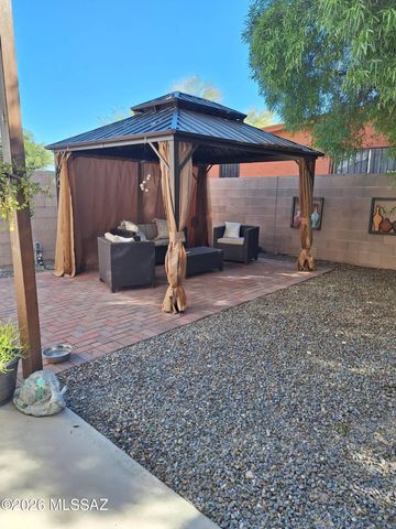 168 E Stone Court, Tucson, AZ 85705
