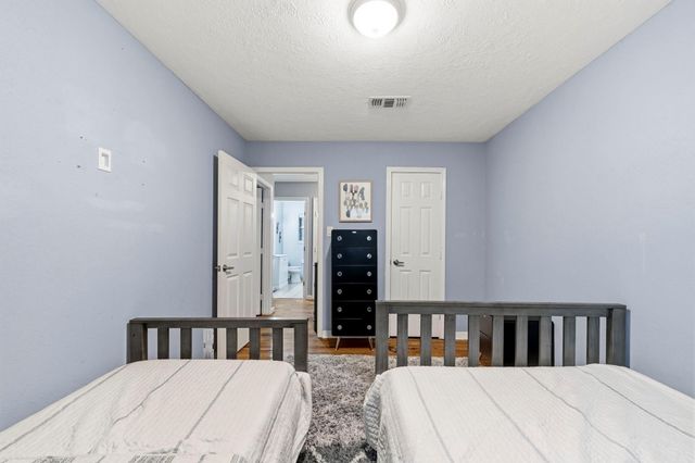 12215 Oralia Drive, Houston, TX 77065