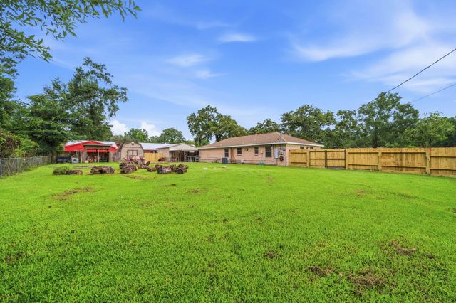 12215 Oralia Drive, Houston, TX 77065