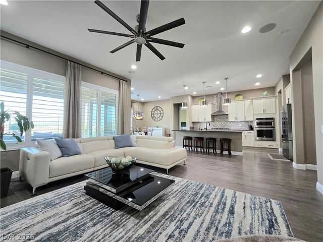 12848 New Providence Street, Las Vegas, NV 89141