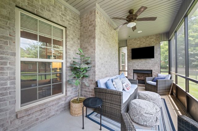 730 Dallas Ct, Murfreesboro, TN 37130