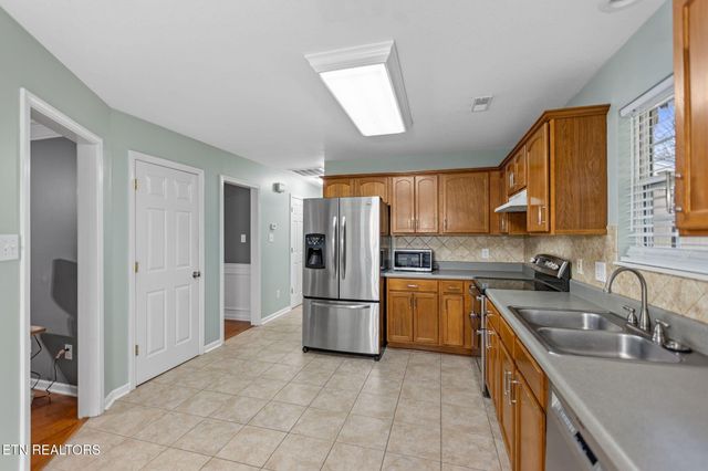 3515 Branch Hill Lane, Knoxville, TN 37931