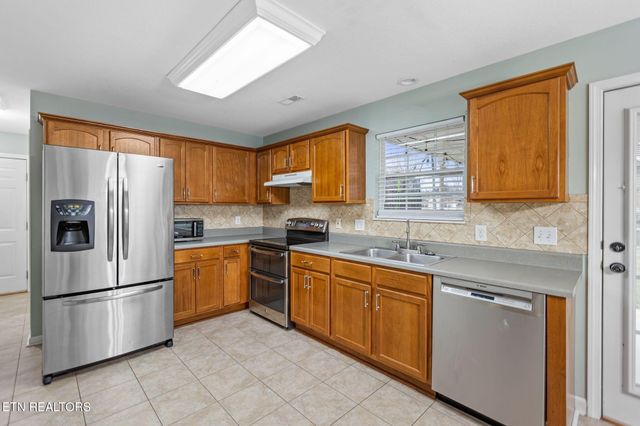 3515 Branch Hill Lane, Knoxville, TN 37931