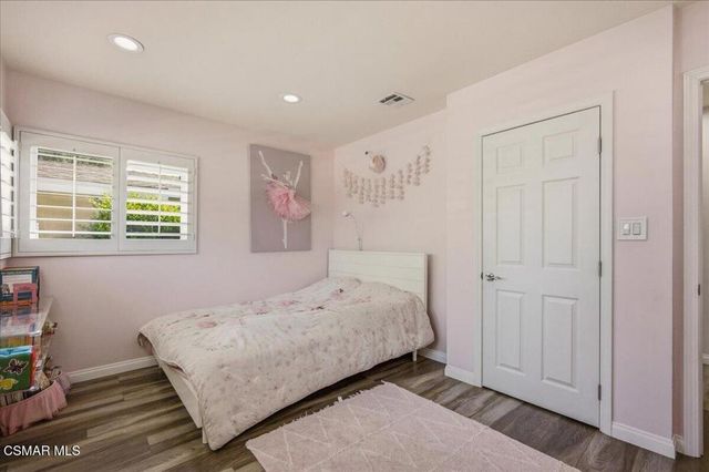 19130 Sylvan Street, Tarzana, CA 91335