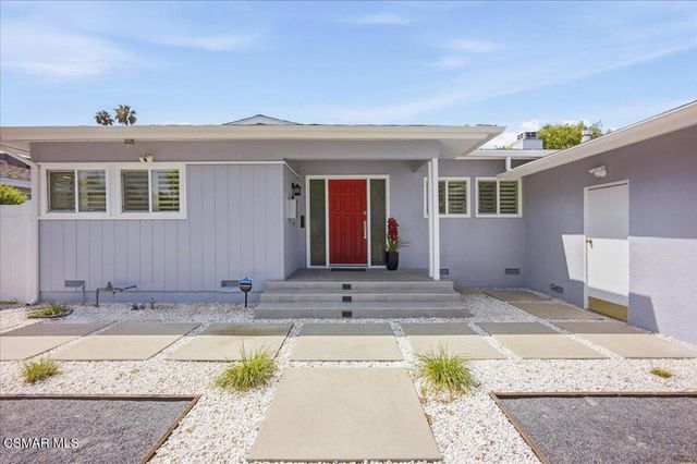 19130 Sylvan Street, Tarzana, CA 91335
